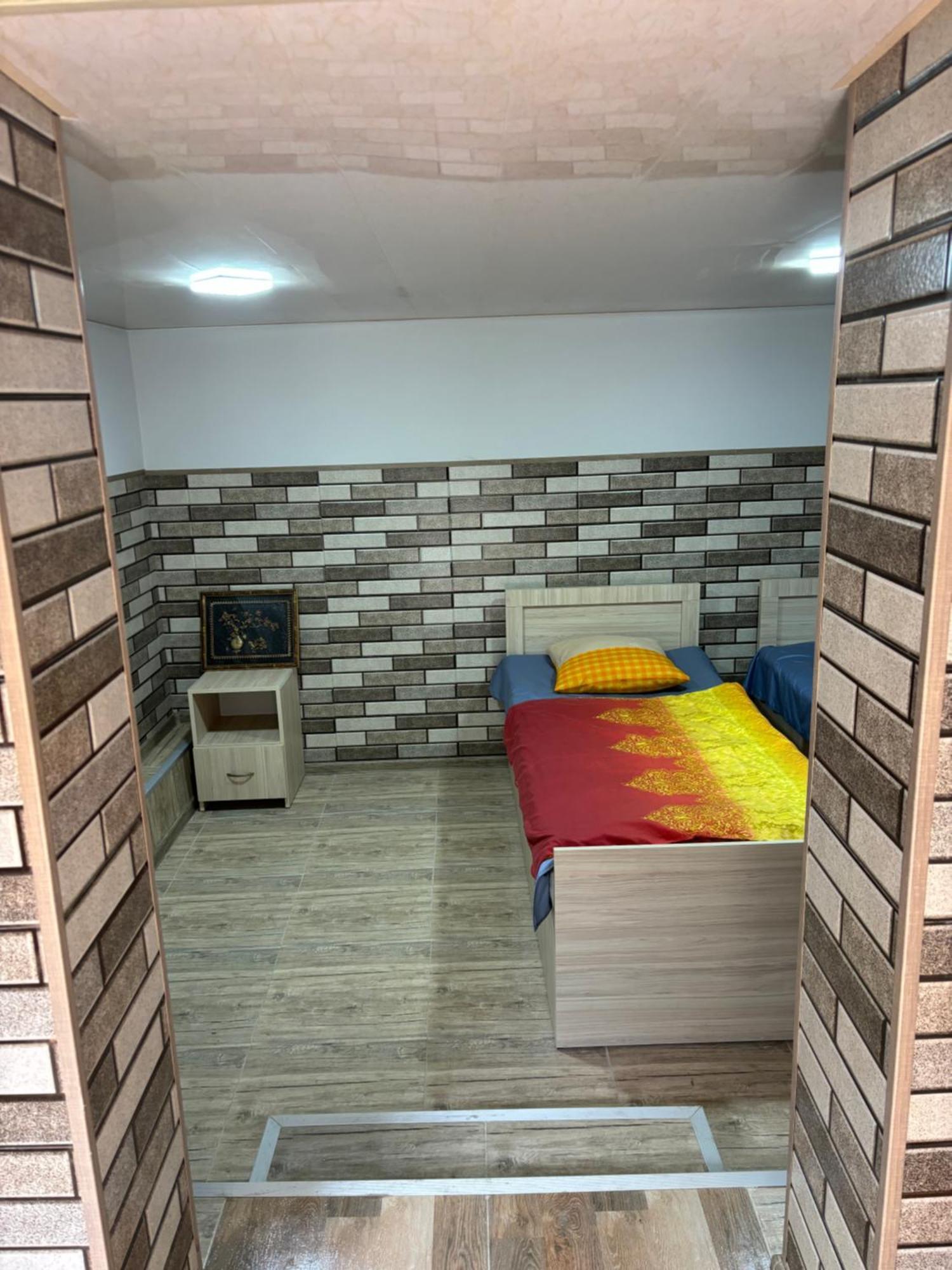 Downtown Guest House Kutaiszi Kültér fotó