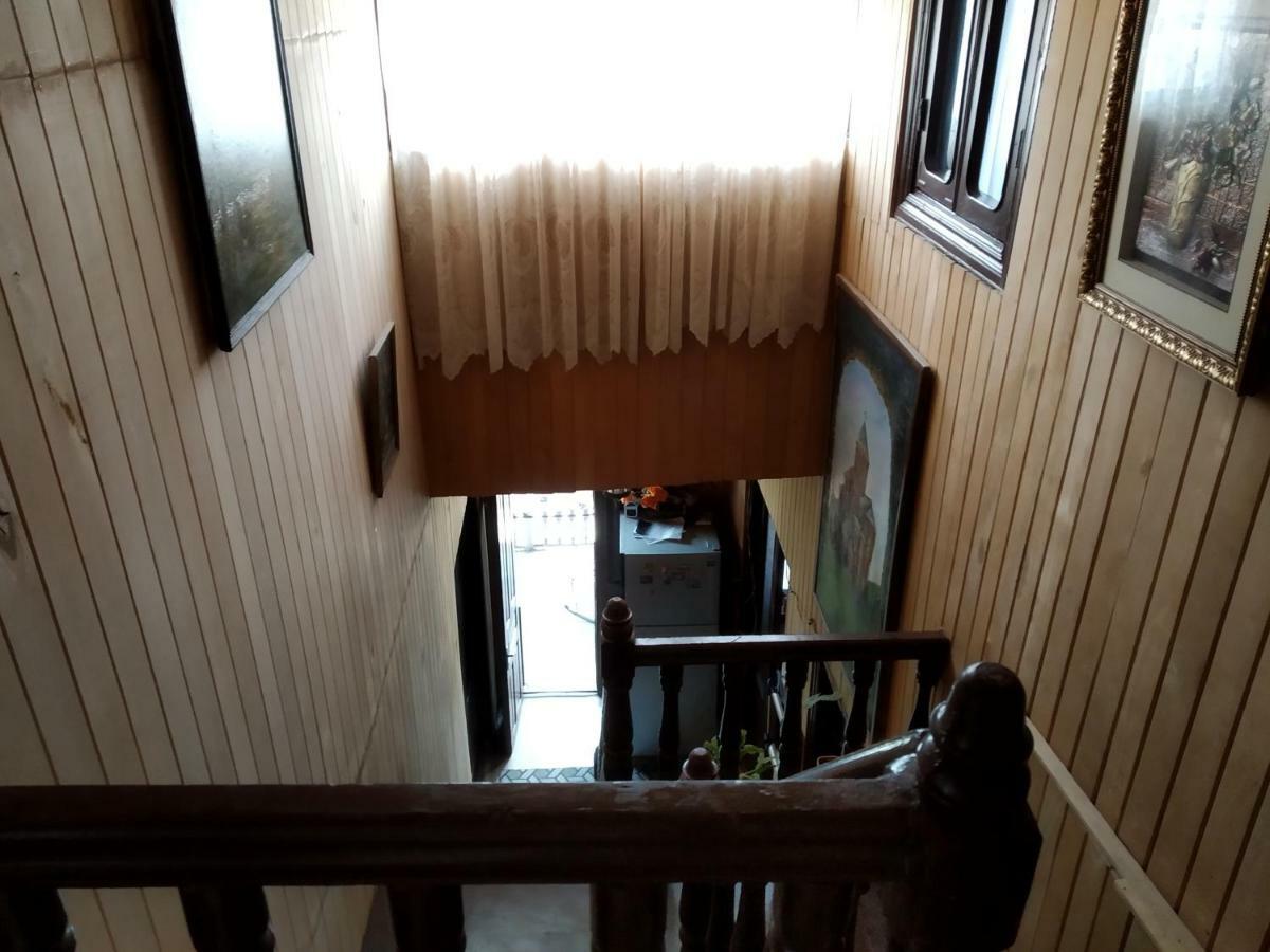 Downtown Guest House Kutaiszi Kültér fotó