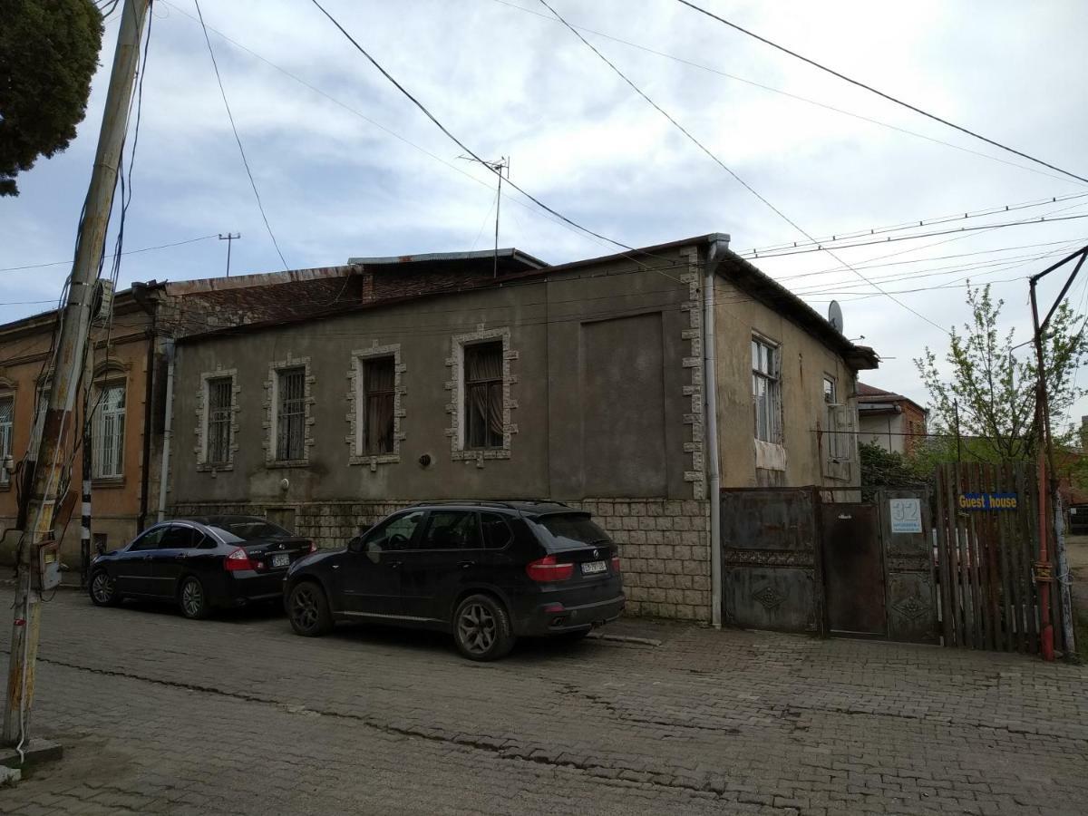 Downtown Guest House Kutaiszi Kültér fotó